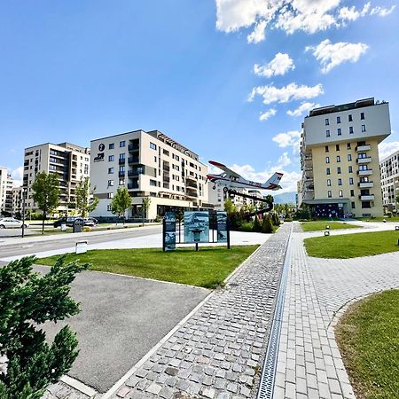 Kasper Coresi Mall - Rise Private Apartments & Suites Braszów Zewnętrze zdjęcie