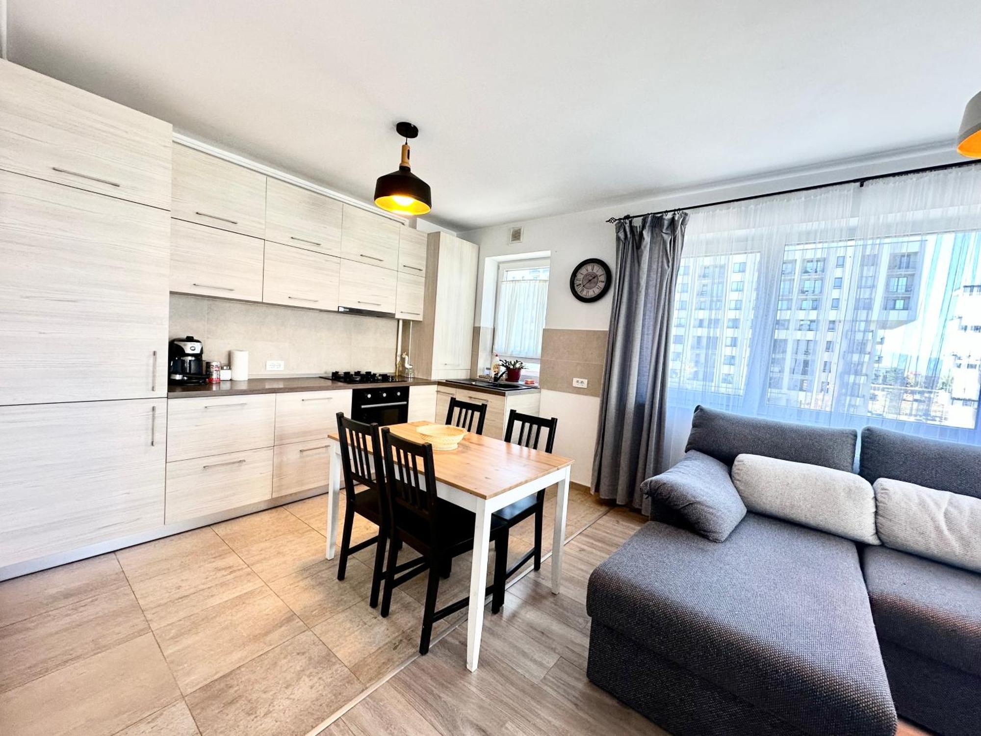 Kasper Coresi Mall - Rise Private Apartments & Suites Braszów Zewnętrze zdjęcie