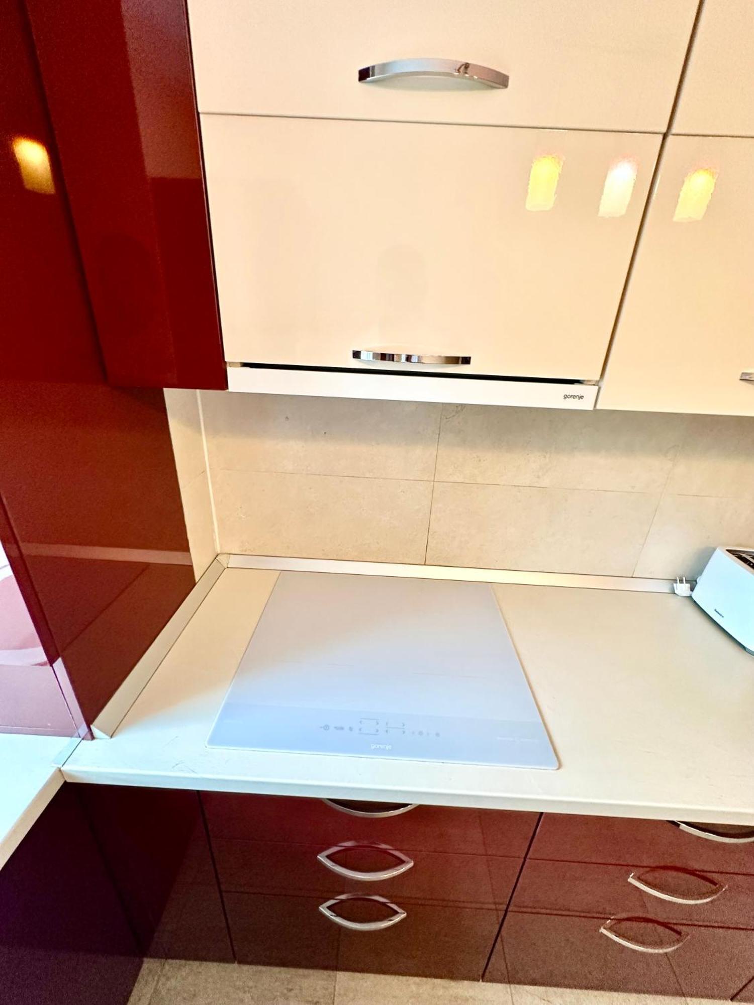 Kasper Coresi Mall - Rise Private Apartments & Suites Braszów Zewnętrze zdjęcie
